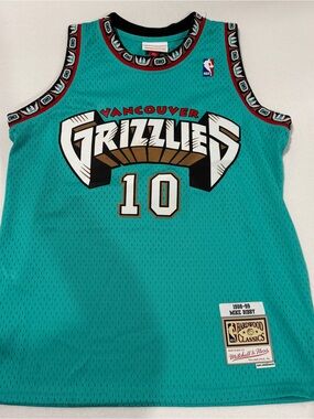 Vancouver Grizzlies Mitchell & Ness Hardwood Classics Mike Bibby Jersey